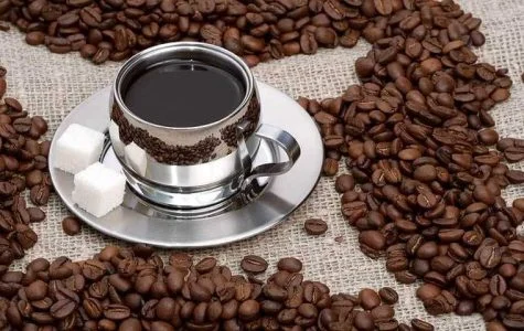 بهترین زمان خوردن قهوه برای کبد چرب