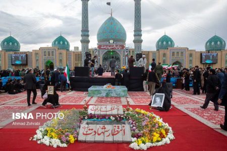 تشییع دو شهید گمنام در مسجد جمکران