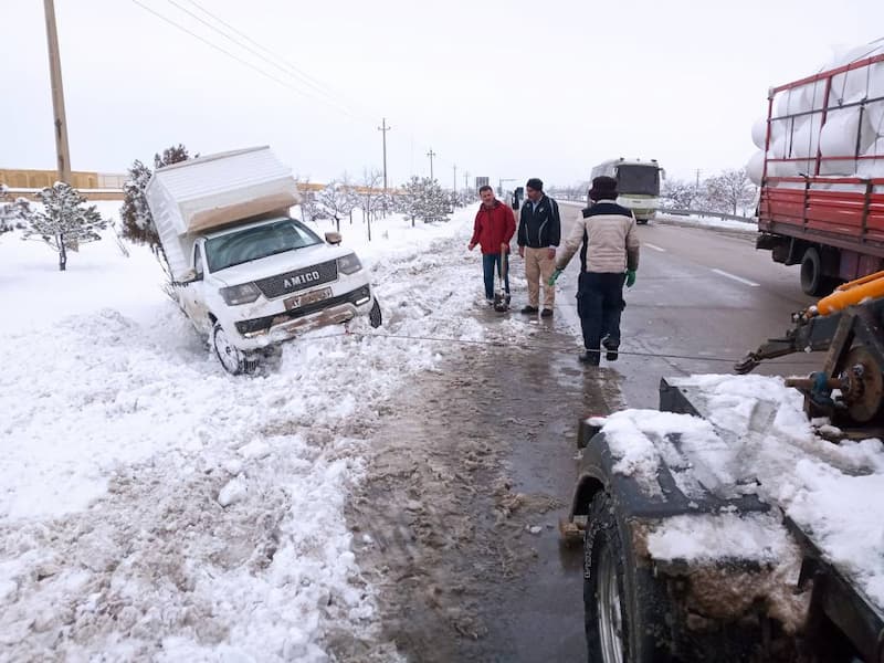 راهنمای انتخاب بهترین شرکت امداد خودرو همدان